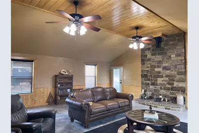 110 Private Road 749, Donie, TX 75838 - Photo 5