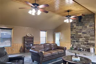 110 Private Rd 749, Donie, TX 75838 - Photo 5