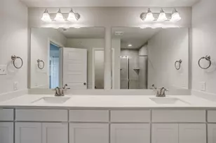 815 Homeplace Cir, Mansfield, TX 76063 - Photo 5