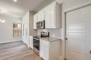 815 Homeplace Cir, Mansfield, TX 76063 - Photo 33