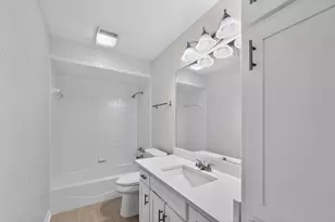 2907 Trail Lake Dr, Grapevine, TX 76051 - Photo 11