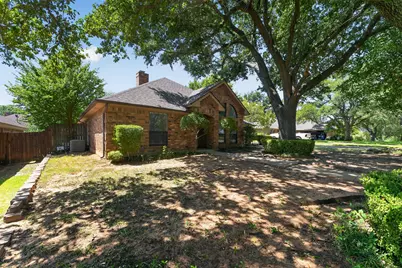 2907 Trail Lake Drive, Grapevine, TX 76051 - Photo 3