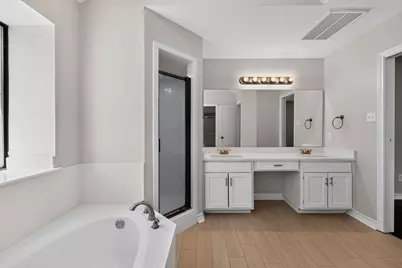2907 Trail Lake Drive, Grapevine, TX 76051 - Photo 13