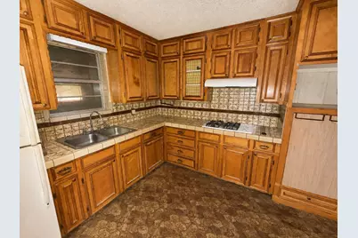 410 Oak Street, Malakoff, TX 75148 - Photo 9