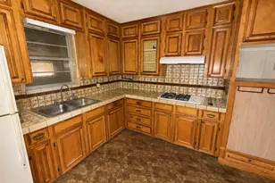 410 Oak St, Malakoff, TX 75148 - Photo 9