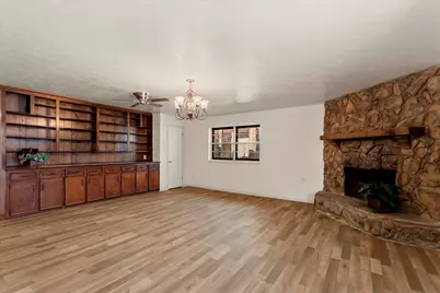 601 N 38th Street, Corsicana, TX 75110 - Photo 17