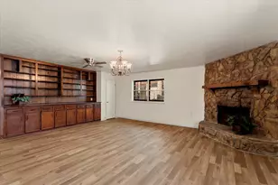 601 N 38th St, Corsicana, TX 75110 - Photo 17