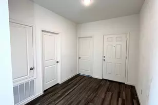 8400 Hawkview Dr, Fort Worth, TX 76179 - Photo 7