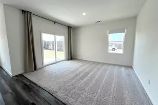 8400 Hawkview Dr, Fort Worth, TX 76179 - Photo 13