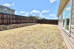 8400 Hawkview Dr, Fort Worth, TX 76179 - Photo 35