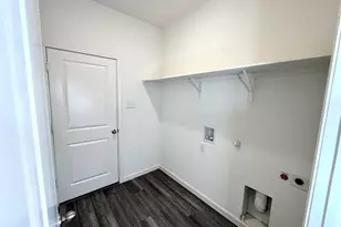 8400 Hawkview Dr, Fort Worth, TX 76179 - Photo 31