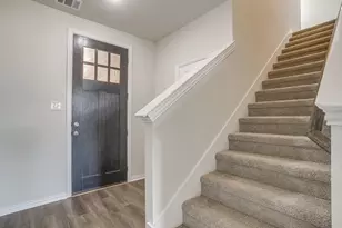 1542 Homeplace Cir, Mansfield, TX 76063 - Photo 7