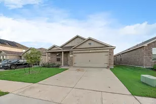 1012 Barkers Pond Ave, Forney, TX 75126 - Photo 5