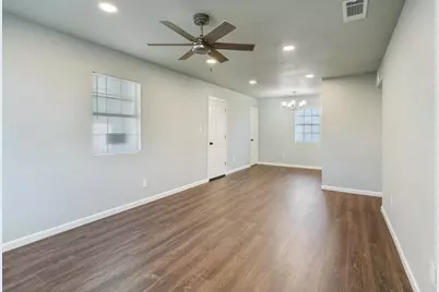 208 N Coleman Street, Mabank, TX 75147 - Photo 7