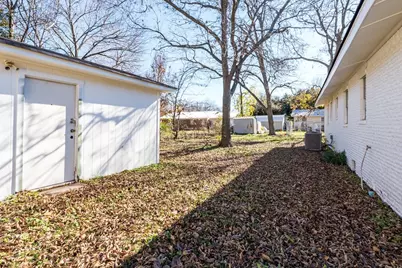 208 N Coleman Street, Mabank, TX 75147 - Photo 23