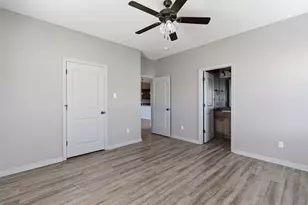 101 W Capps St, Rio Vista, TX 76093 - Photo 13