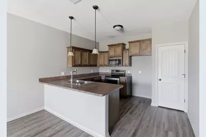 101 W Capps Street #D, Rio Vista, TX 76093 - Photo 5