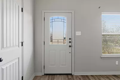 101 W Capps Street #D, Rio Vista, TX 76093 - Photo 9