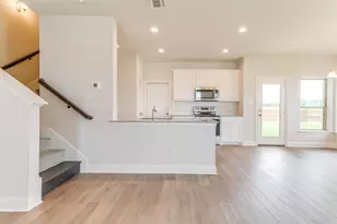 1533 Homeplace Cir, Mansfield, TX 76063 - Photo 5