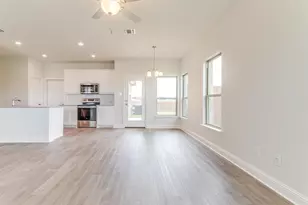 1533 Homeplace Cir, Mansfield, TX 76063 - Photo 9