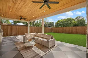10911 Beauty Ln, Dallas, TX 75229 - Photo 37