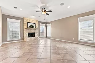2168 Liriope Ln, Waxahachie, TX 75165 - Photo 3
