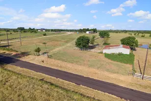 5634 Co Rd 1094, Celeste, TX 75423 - Photo 17