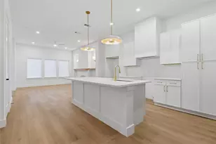2906 Swanson St, Dallas, TX 75210 - Photo 7
