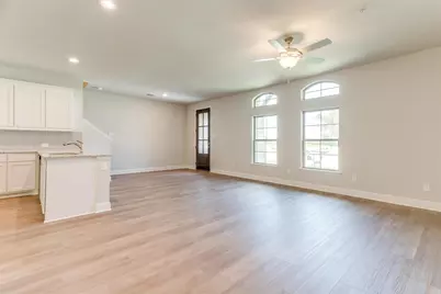 1531 Homeplace Circle, Mansfield, TX 76063 - Photo 9