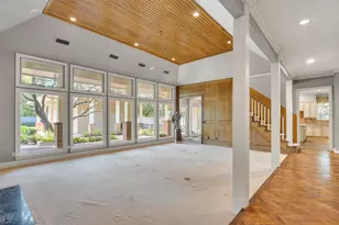 5548 Falls Rd, Dallas, TX 75220 - Photo 9