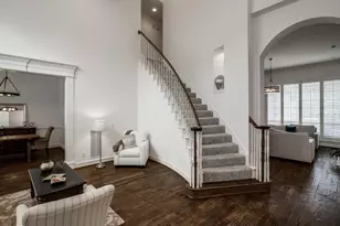 5860 Red Hill Ln, Frisco, TX 75034 - Photo 3