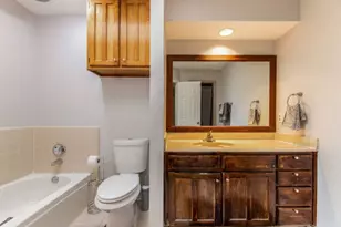 2425 Summer Pl Dr, Arlington, TX 76014 - Photo 11