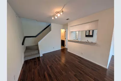 5200 Martel Avenue #11N, Dallas, TX 75206 - Photo 3