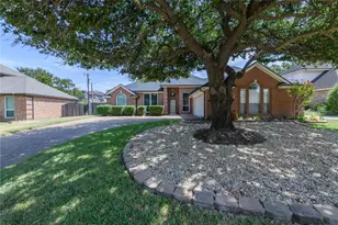 3120 Steve Dr, Hurst, TX 76054 - Photo 1