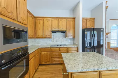 3120 Steve Drive, Hurst, TX 76054 - Photo 11