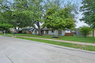 2313 Claridge Circle, Plano, TX 75075 - Photo 3
