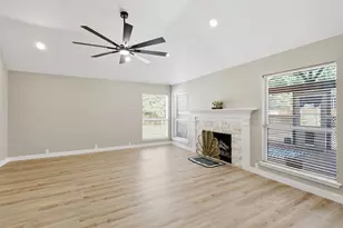 110 Julian Dr, Rockwall, TX 75087 - Photo 9