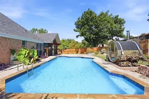 110 Julian Dr, Rockwall, TX 75087 - Photo 5