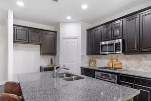 269 Flower Ridge Dr, Fort Worth, TX 76108 - Photo 9