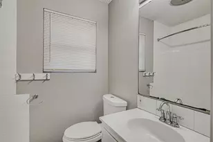 107 Pine St, Keene, TX 76059 - Photo 17