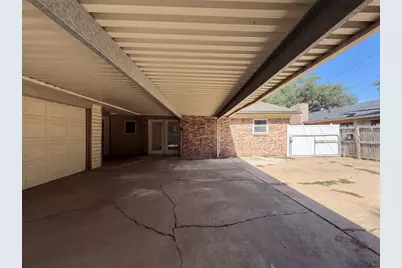 1136 Kris Street, Irving, TX 75060 - Photo 19