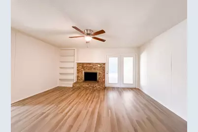 1136 Kris Street, Irving, TX 75060 - Photo 3