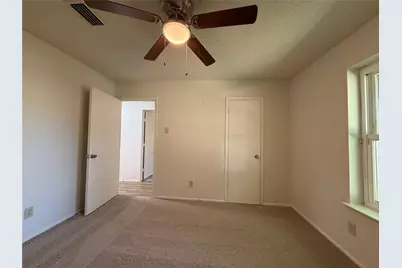 1136 Kris Street, Irving, TX 75060 - Photo 17