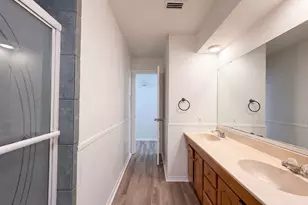 1136 Kris St, Irving, TX 75060 - Photo 15