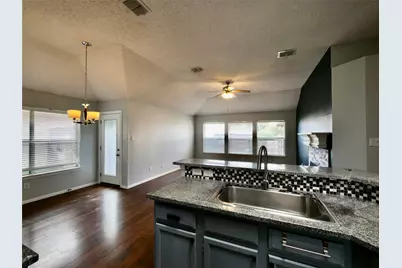4502 Highlands Drive, McKinney, TX 75070 - Photo 11