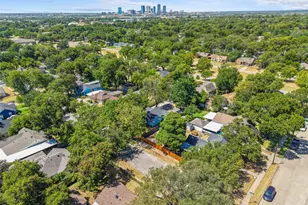 1121 Hudgins Ave, Fort Worth, TX 76111 - Photo 25