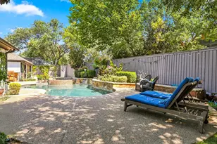5702 Club Oaks Dr, Dallas, TX 75248 - Photo 25