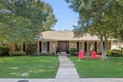7406 La Manga Drive, Dallas, TX 75248 - Photo 1