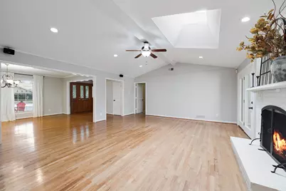 7406 La Manga Drive, Dallas, TX 75248 - Photo 3