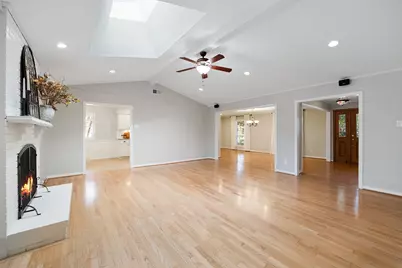 7406 La Manga Drive, Dallas, TX 75248 - Photo 7